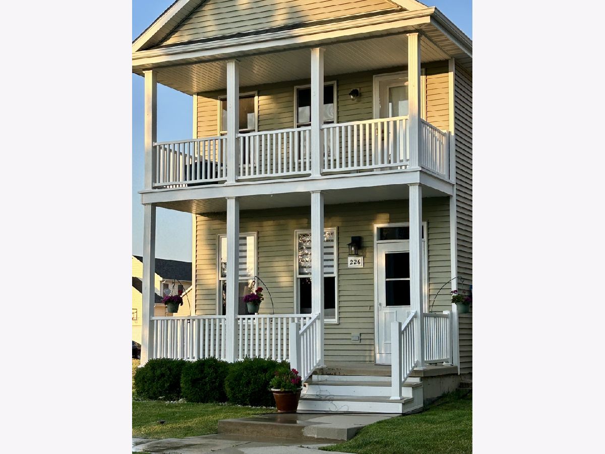  Sold Genoa Illinois, 226 Burton
