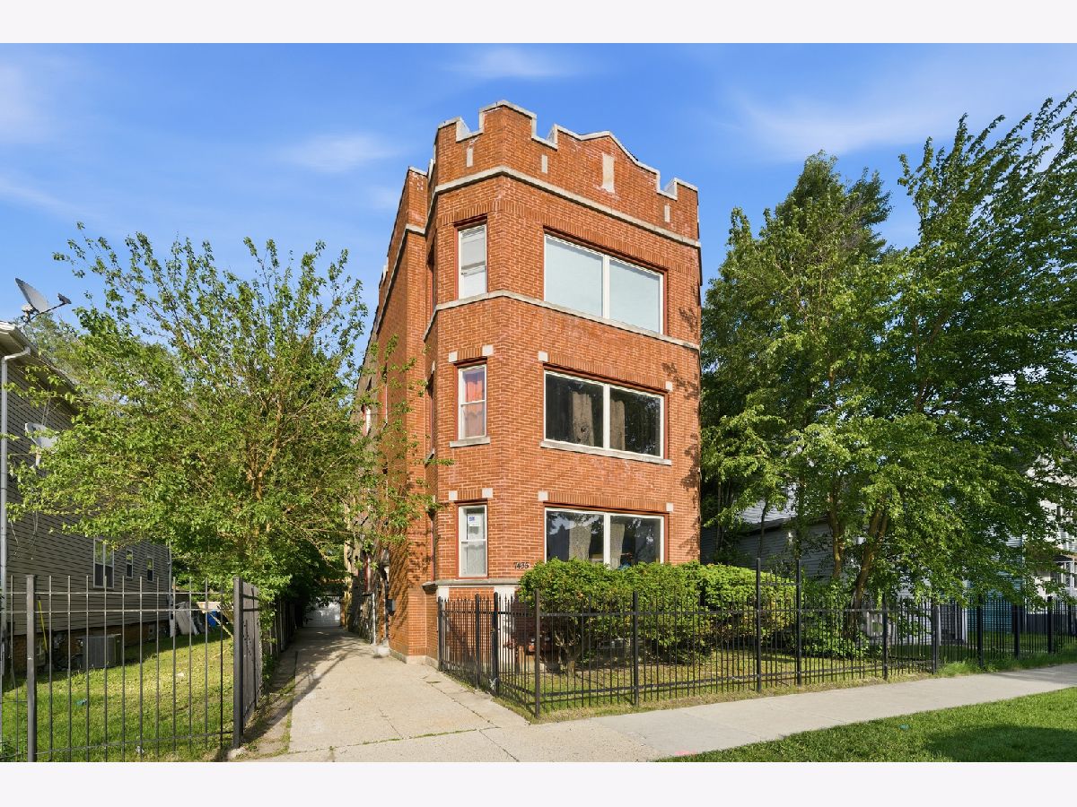  For Rent Chicago Illinois, 7435 Euclid