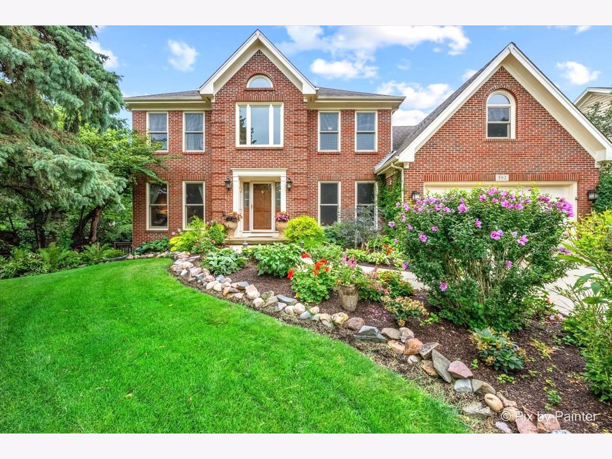  For Sale West Chicago Illinois, 592 Partridge Drive