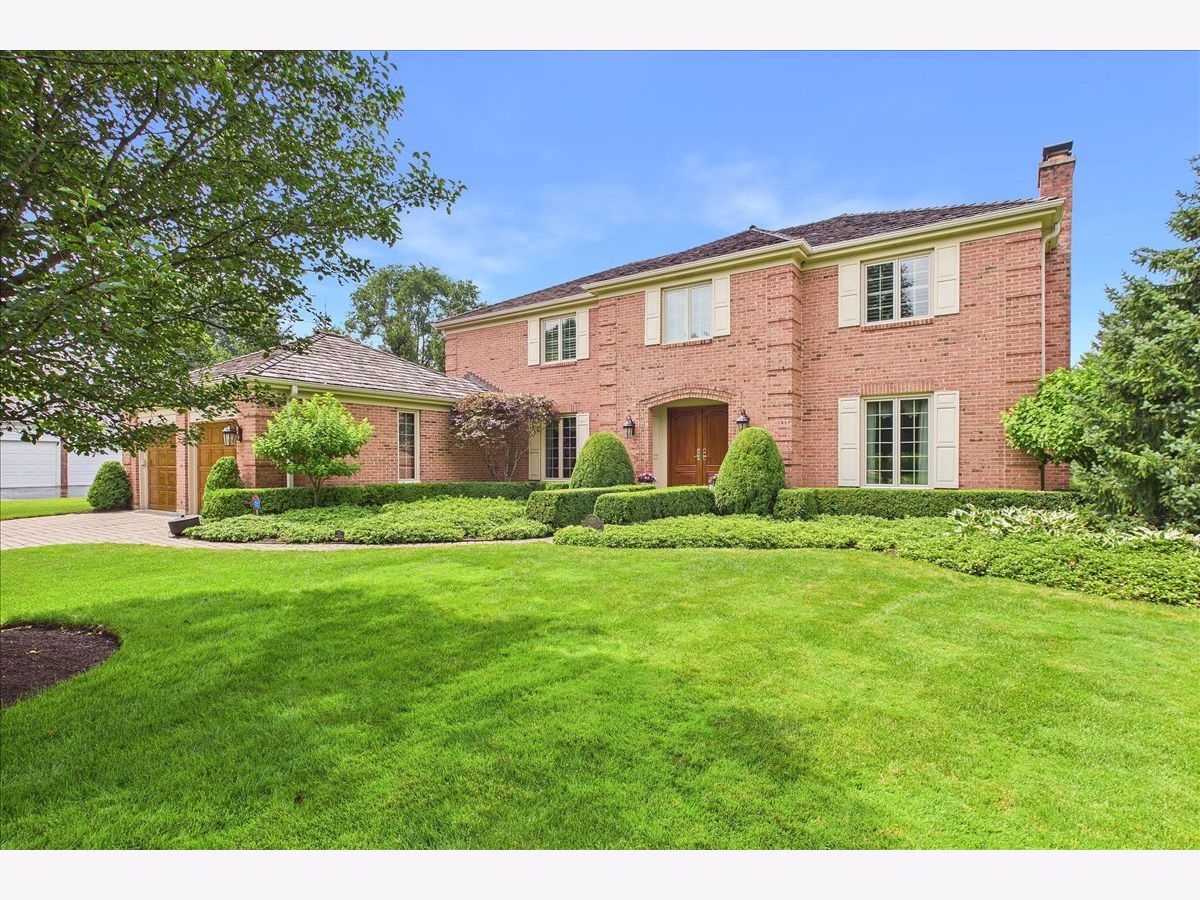  For Sale Lake Forest Illinois, 120 Blackthorn Lane