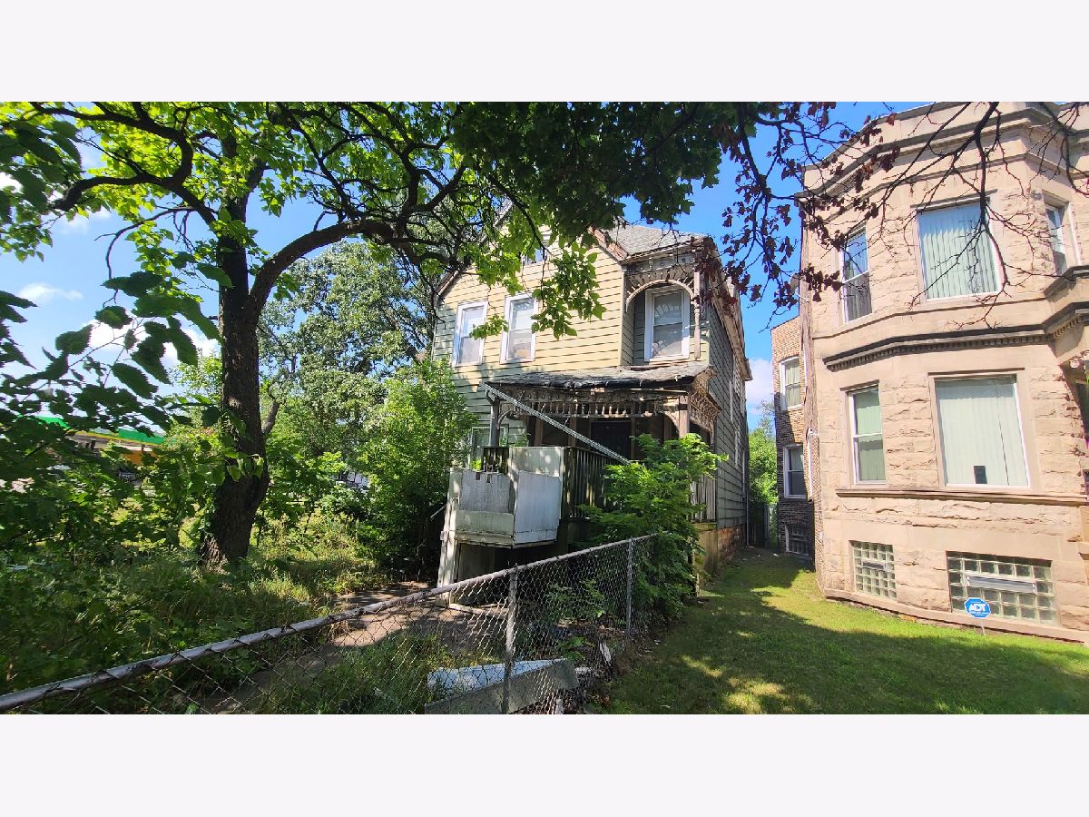  For Sale Chicago Illinois, 7048 Perry Avenue