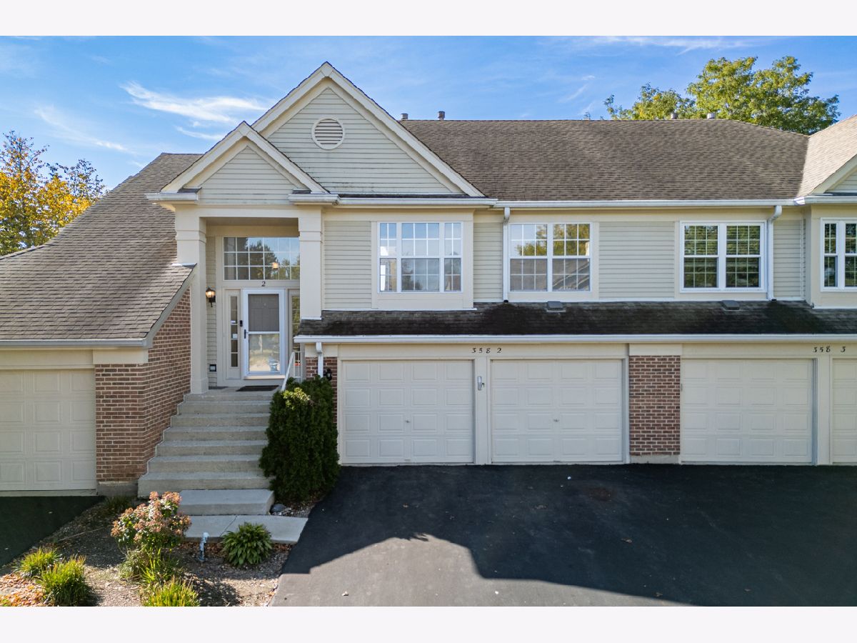 Townhomes & Condos & Homes For Sale Fairfax Commons Bartlett Illinois, 358 Ashford Circle