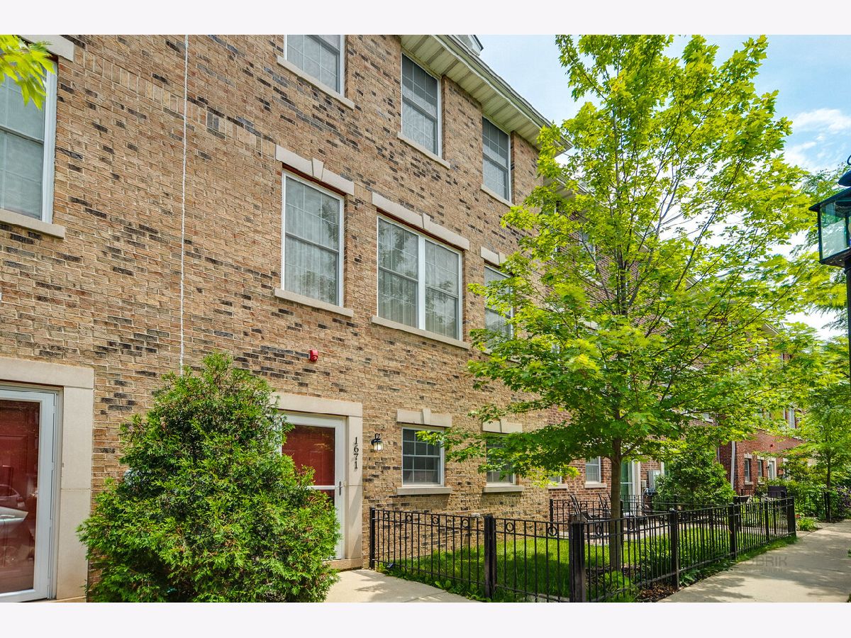  Rented Evanston Illinois, 1671 Church