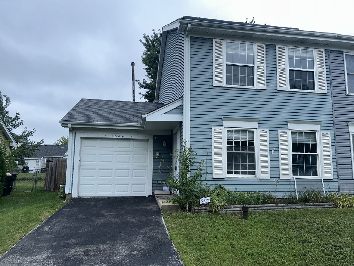  For Rent Hanover Park Illinois, 1804 De Forest