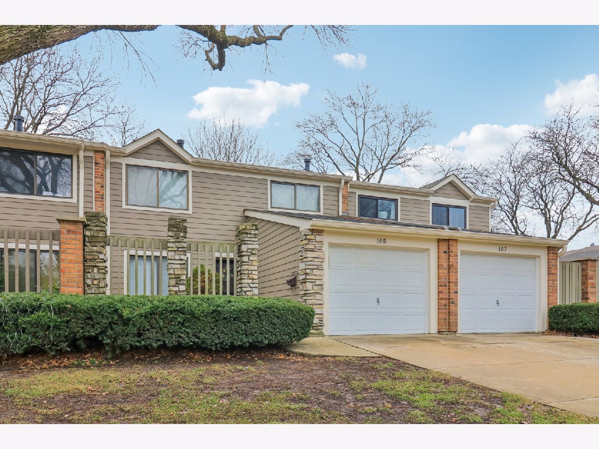  For Sale Mount Prospect Illinois, 105 Dover Drive