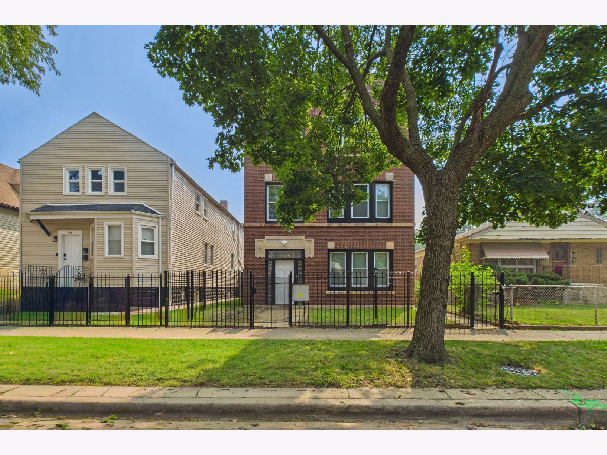  For Rent Chicago Illinois, 7919 Ellis