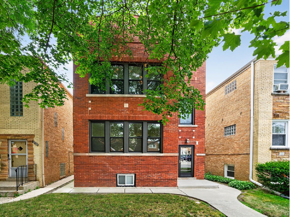  Rented Chicago Illinois, 6145 Rosedale