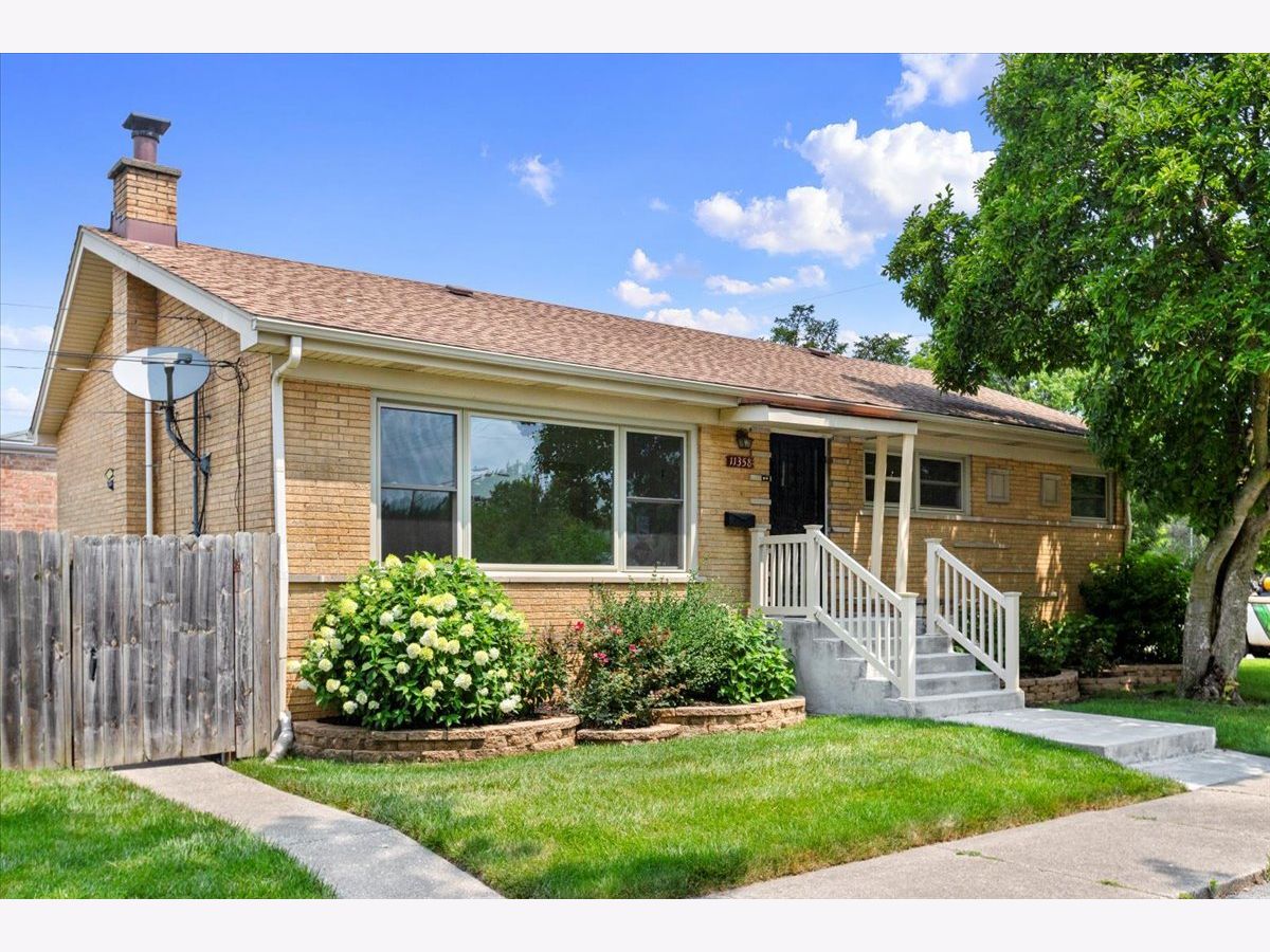  For Rent Chicago Illinois, 11358 Rockwell