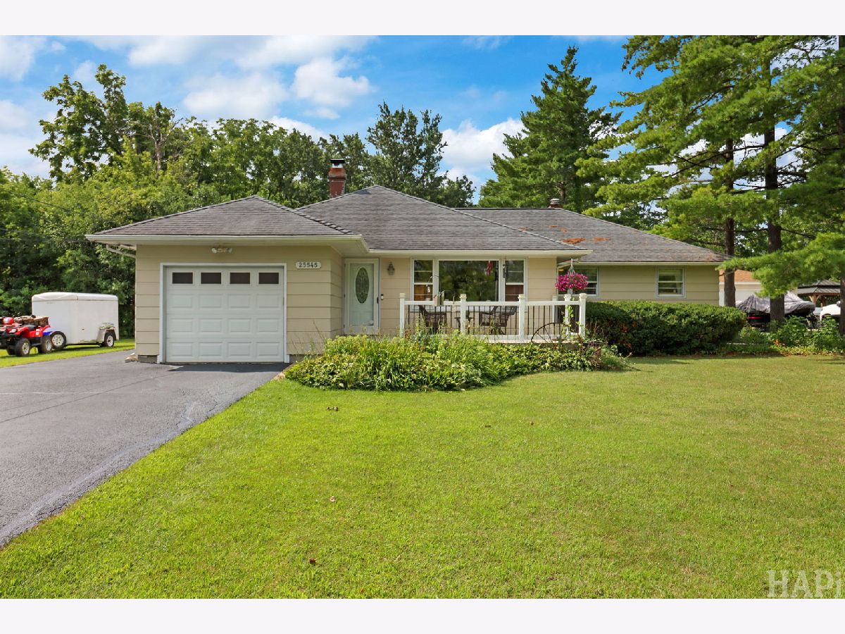  For Sale Antioch Illinois, 25545 Old Grass Lake Road