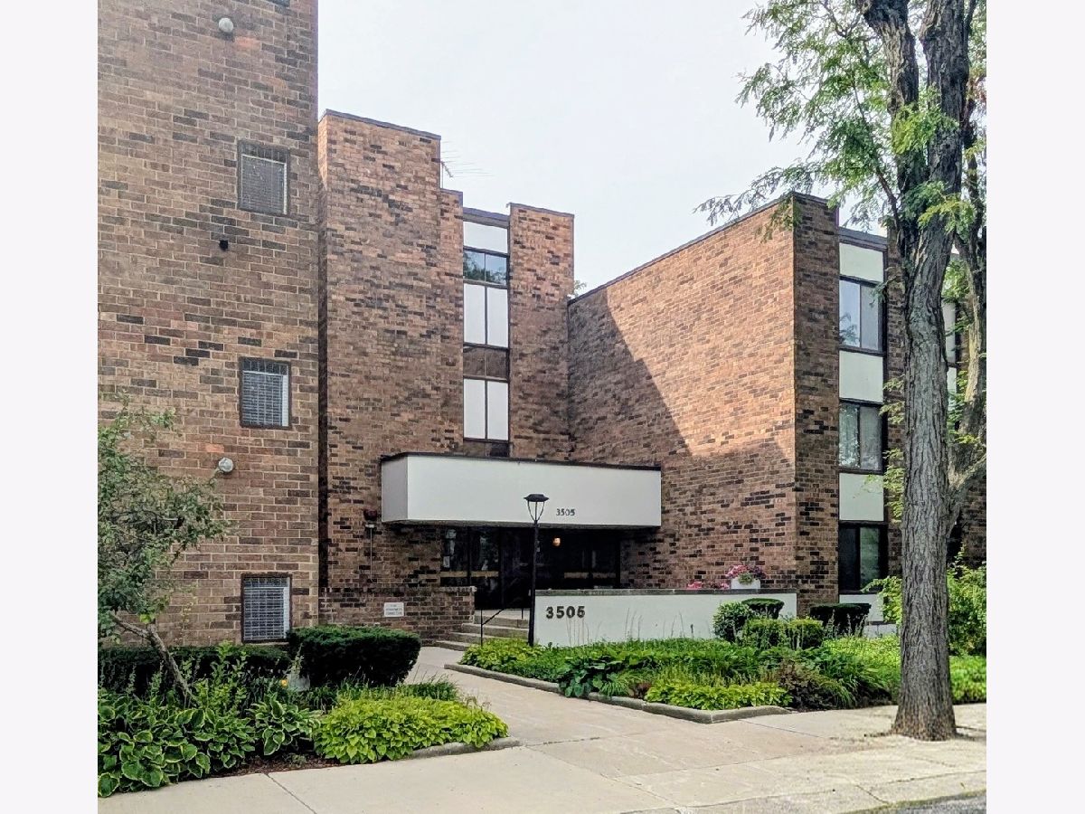  For Sale Hazel Crest Illinois, 3505 Lakeview Drive