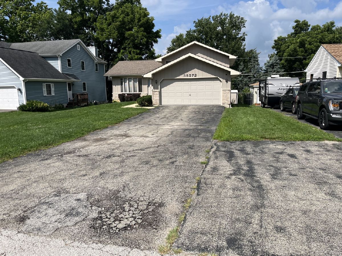  Rented Warrenville Illinois, 3S572 Haylett
