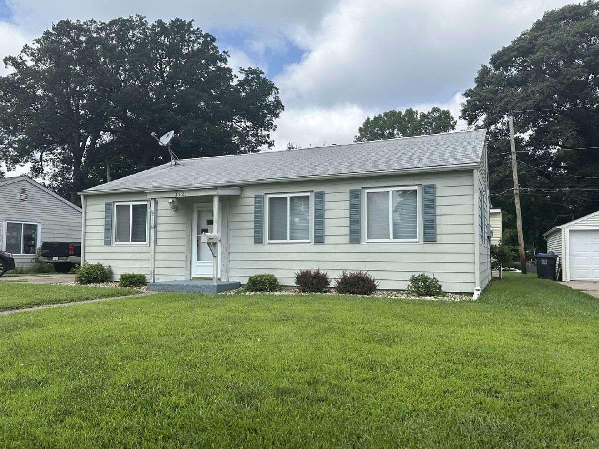  For Sale Moline Illinois, 3721 13th Avenue