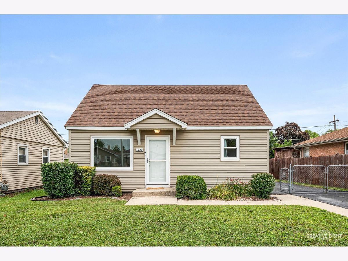  For Sale Burbank Illinois, 6122 83rd Street