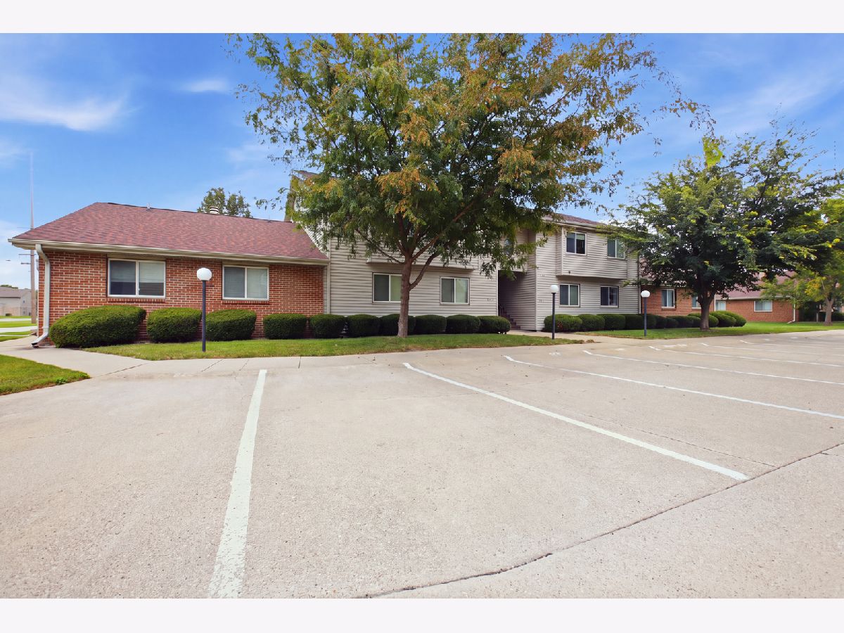  For Sale Champaign Illinois, 904 Kara Drive