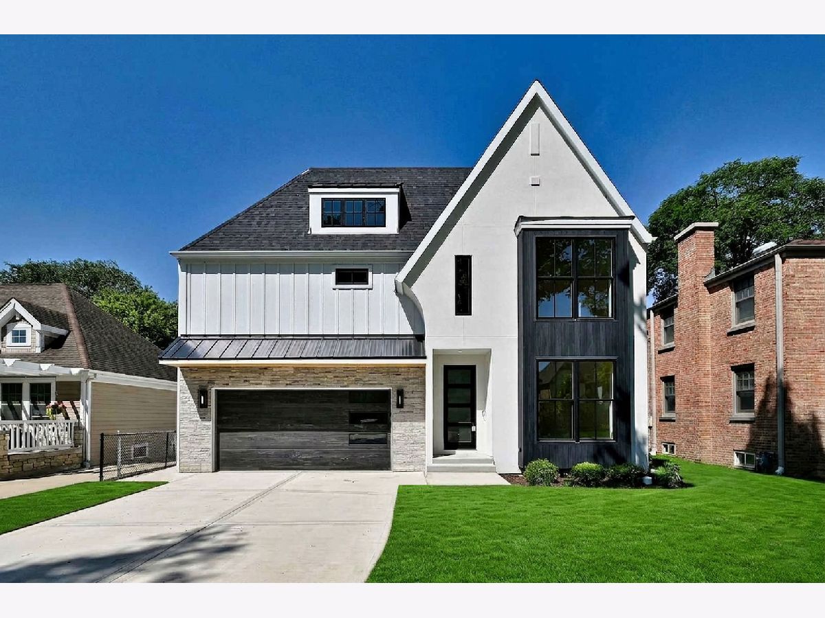  For Sale Elmhurst Illinois, 680 Bryan Street