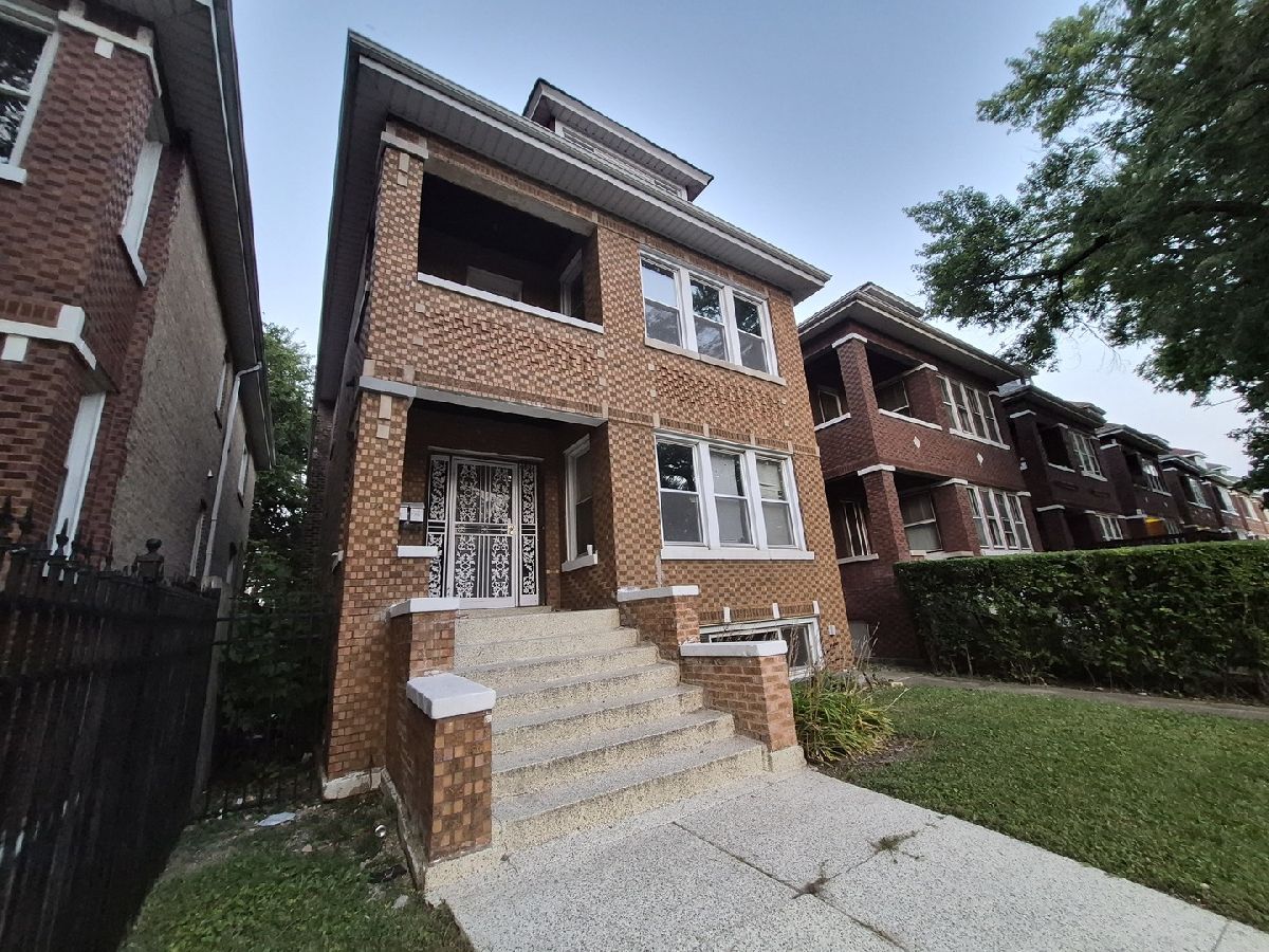  For Sale Chicago Illinois, 6807 Talman Avenue