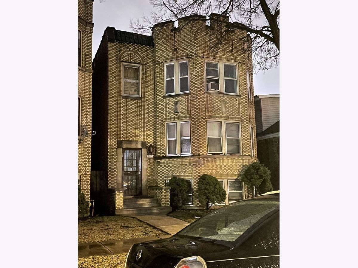  For Sale Chicago Illinois, 1115 Monitor Avenue
