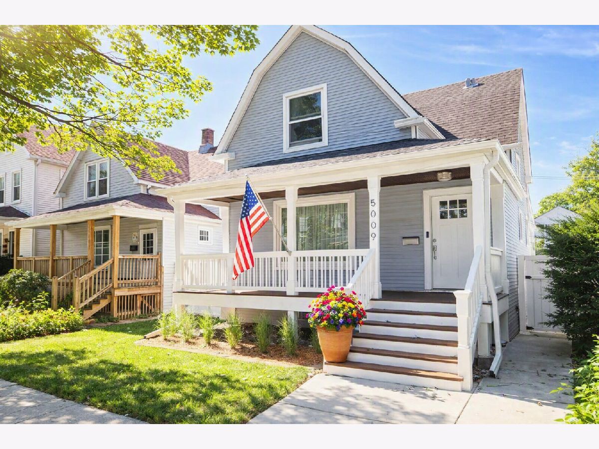  For Sale Chicago Illinois, 5009 Argyle Street