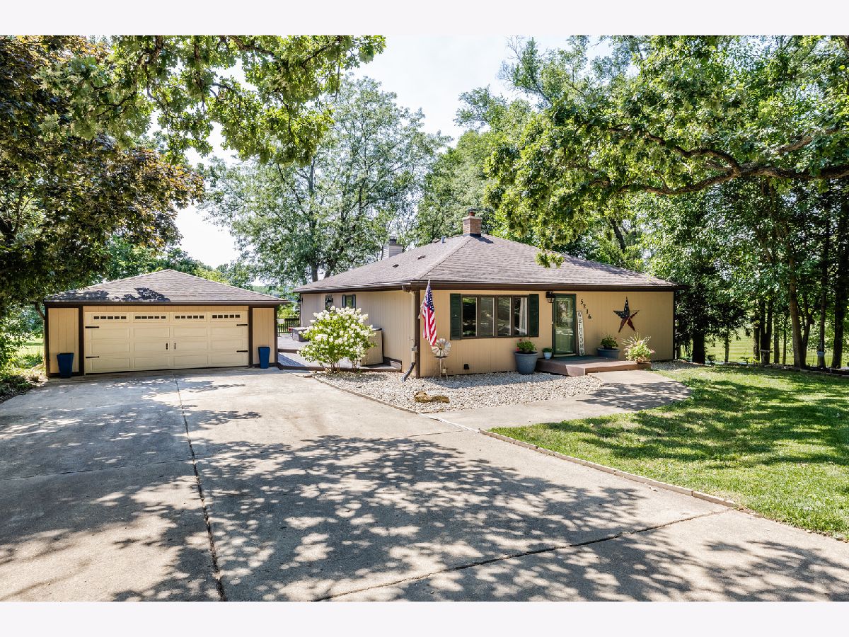  For Sale Lisle Illinois, 5216 Riverview Drive