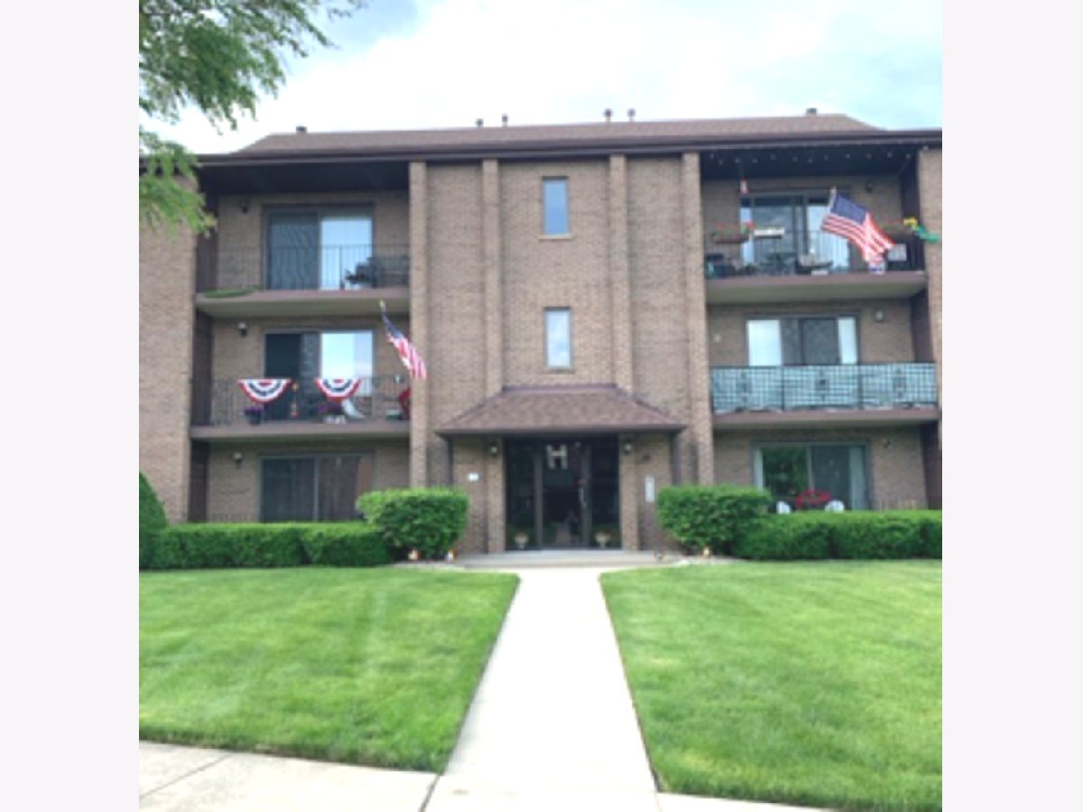  Rented Tinley Park Illinois, 7932 Paxton