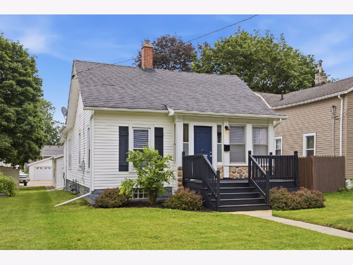  For Sale Dekalb Illinois, 422 10th Street