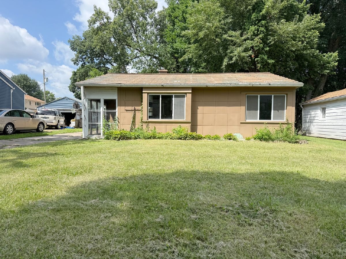  For Sale Rock Island Illinois, 2113 22 1/2 Avenue