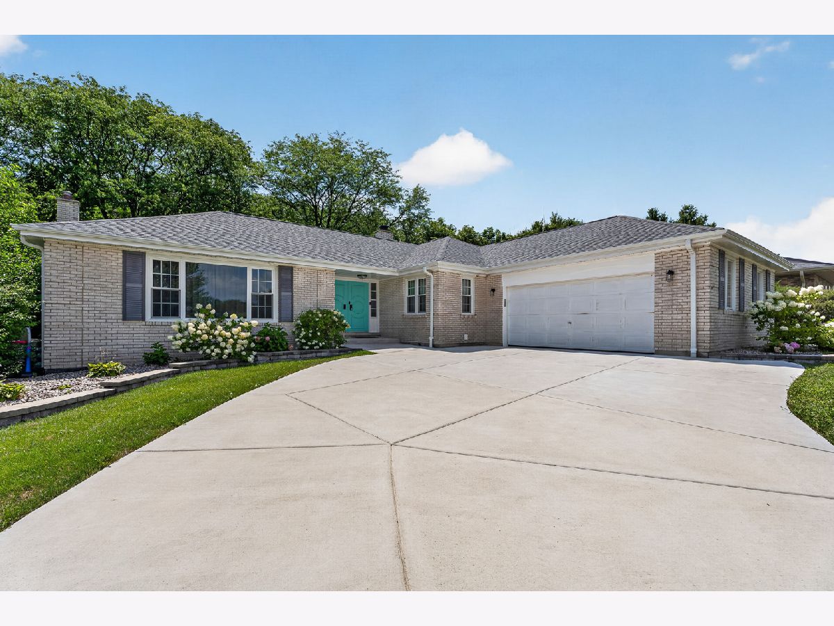 Homes For Sale Ishnala Palos Heights Illinois, 7449 Ute Lane