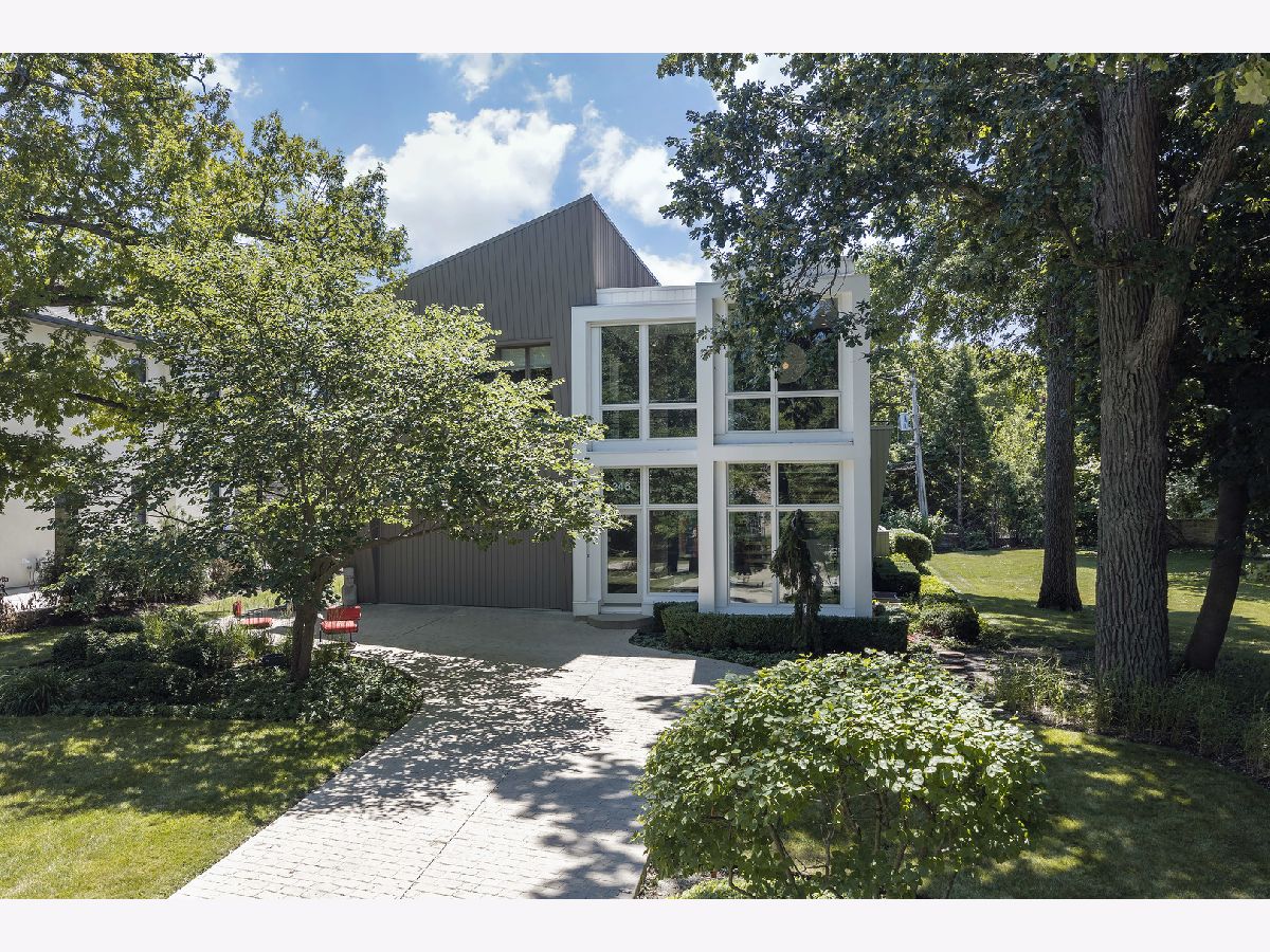  For Sale Glencoe Illinois, 246 Beach Road