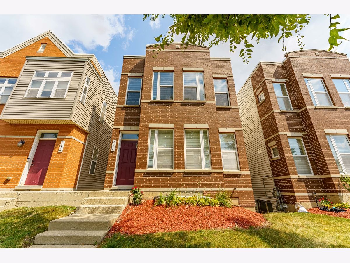  For Sale Chicago Illinois, 5218 Galewood Avenue