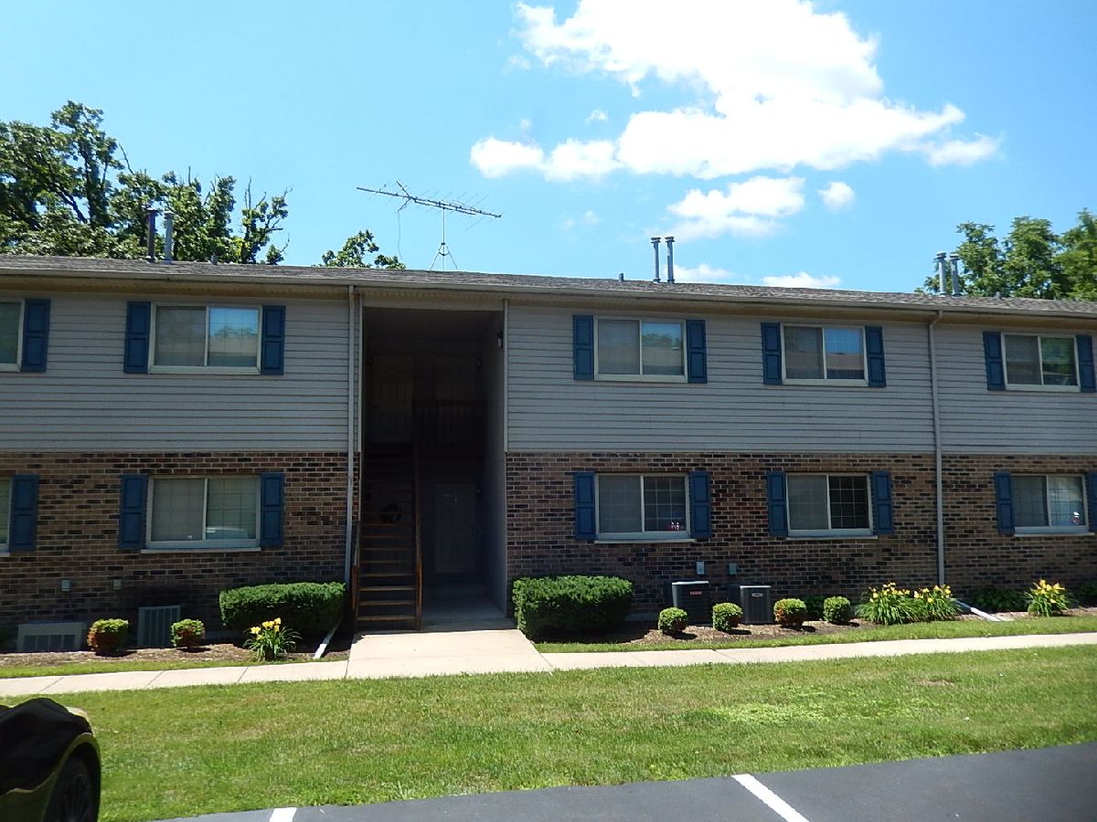  For Rent South Elgin Illinois, 375 Woodridge
