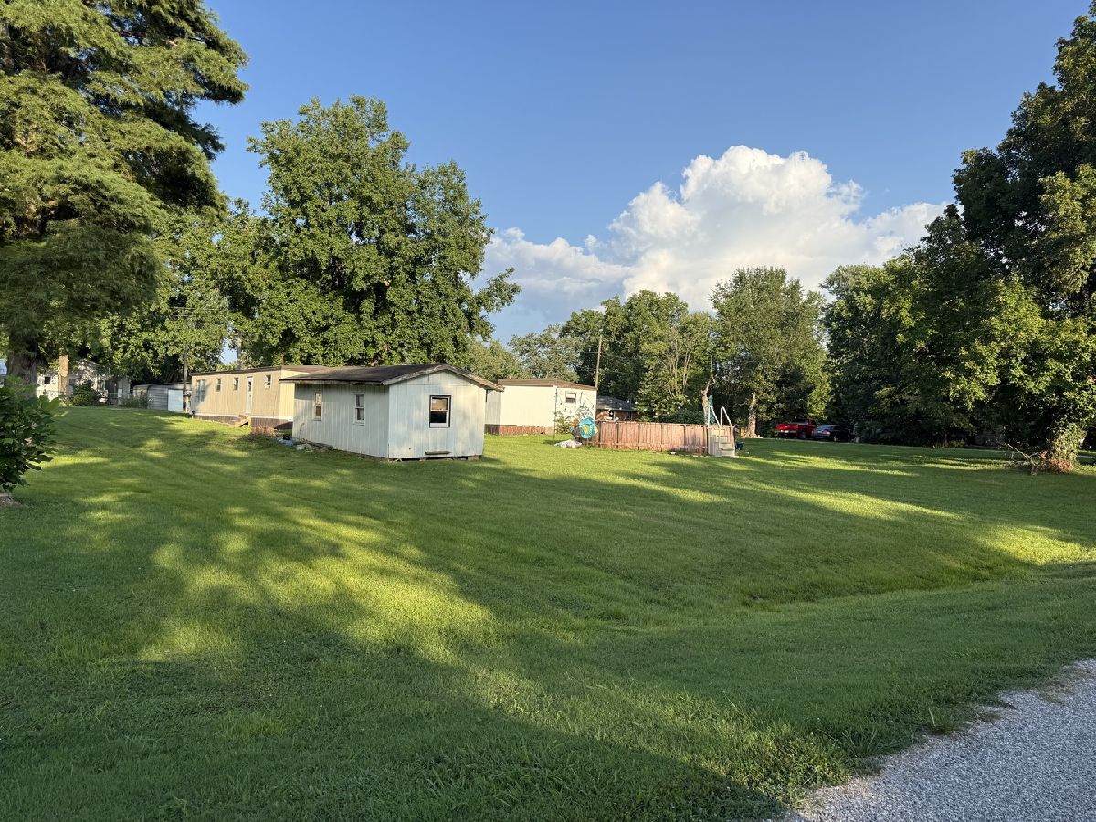  For Sale Desoto Illinois, 214 & 212 Hickory Street