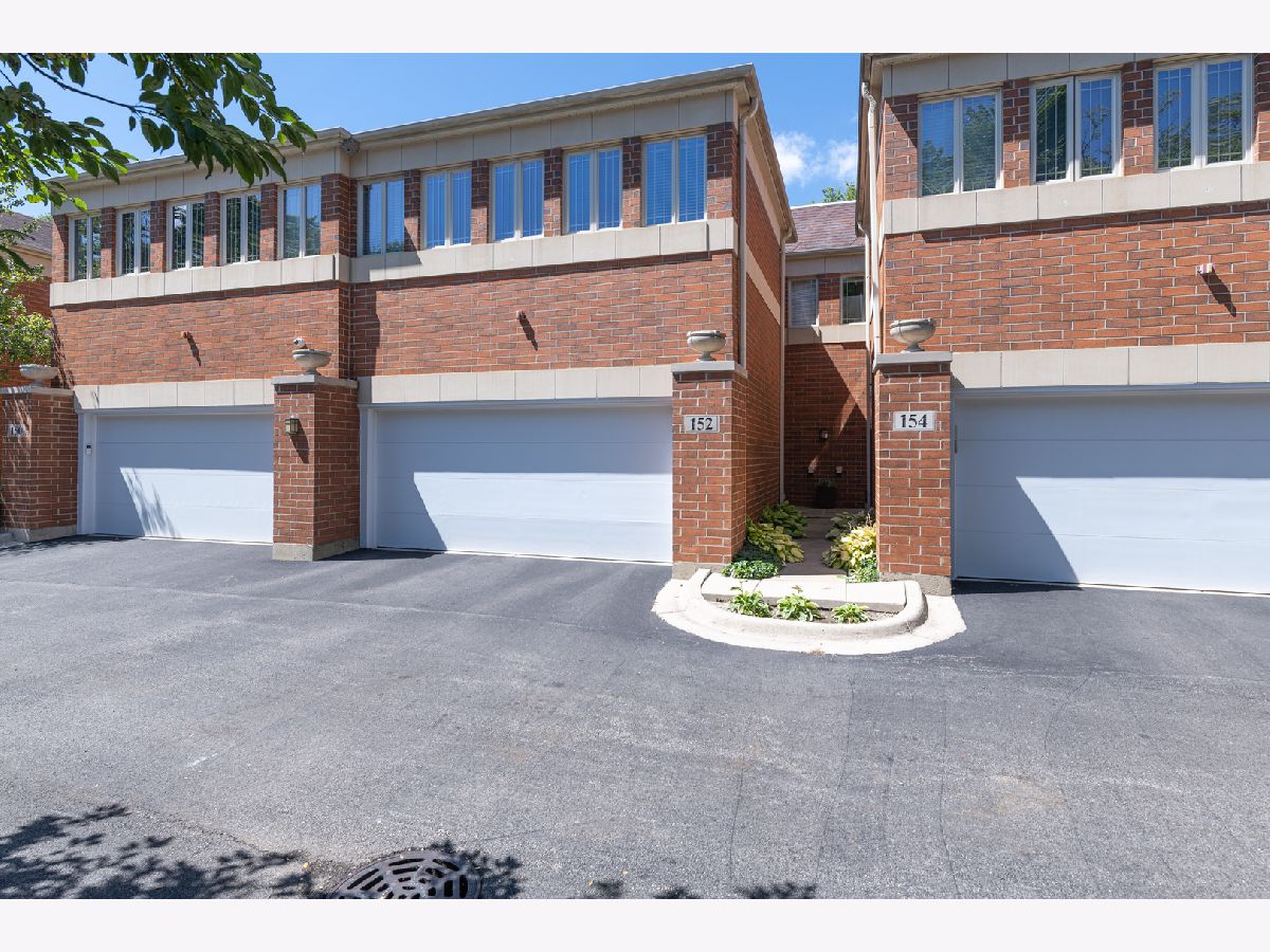  For Rent Libertyville Illinois, 152 Finstad