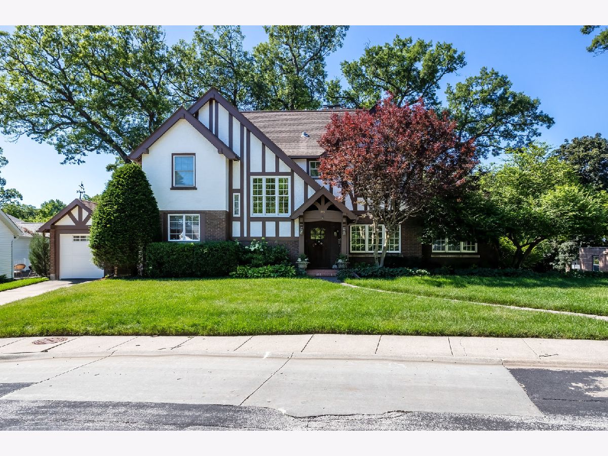  For Sale East Moline Illinois, 906 20th Avenue