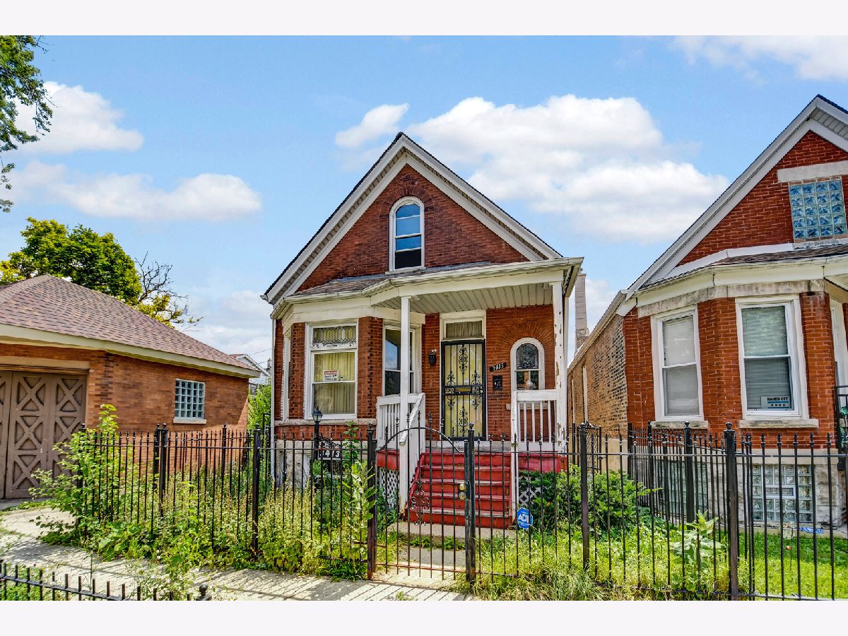 For Sale Chicago Illinois, 3413 Carroll Avenue