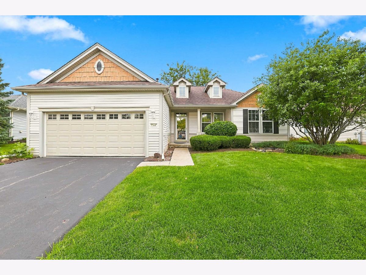 Homes & Townhomes & Condos For Sale Del Webb Sun City Huntley Illinois, 12449 Fox Run Court