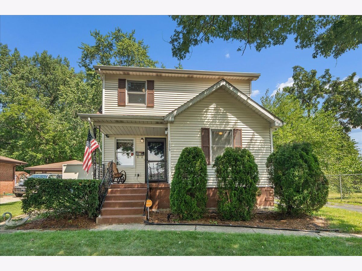 Sold Calumet City Illinois, 1239 Price