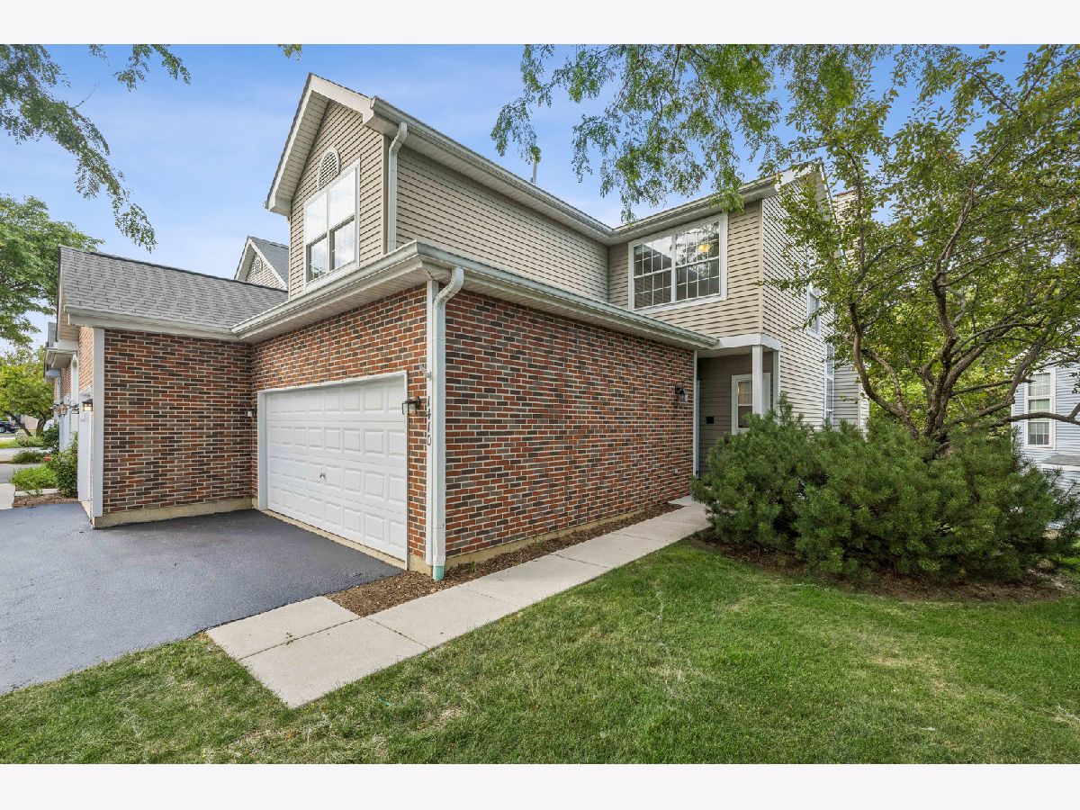  For Sale Algonquin Illinois, 1410 Grandview Court