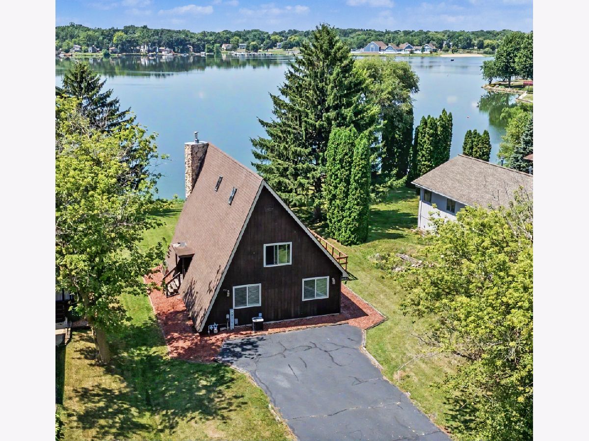  Sold Poplar Grove Illinois, 100 Candlewick