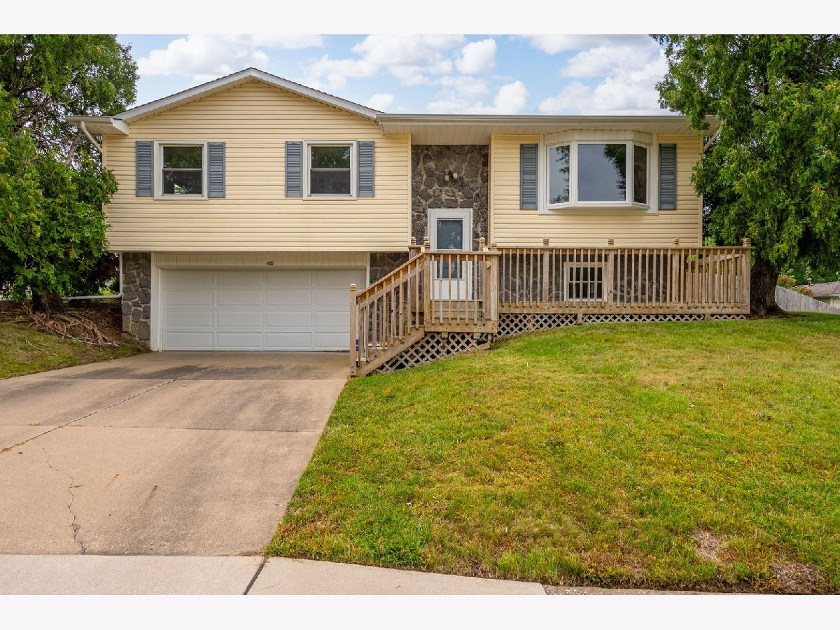  For Sale Davenport Iowa, 4105 Greenway Drive