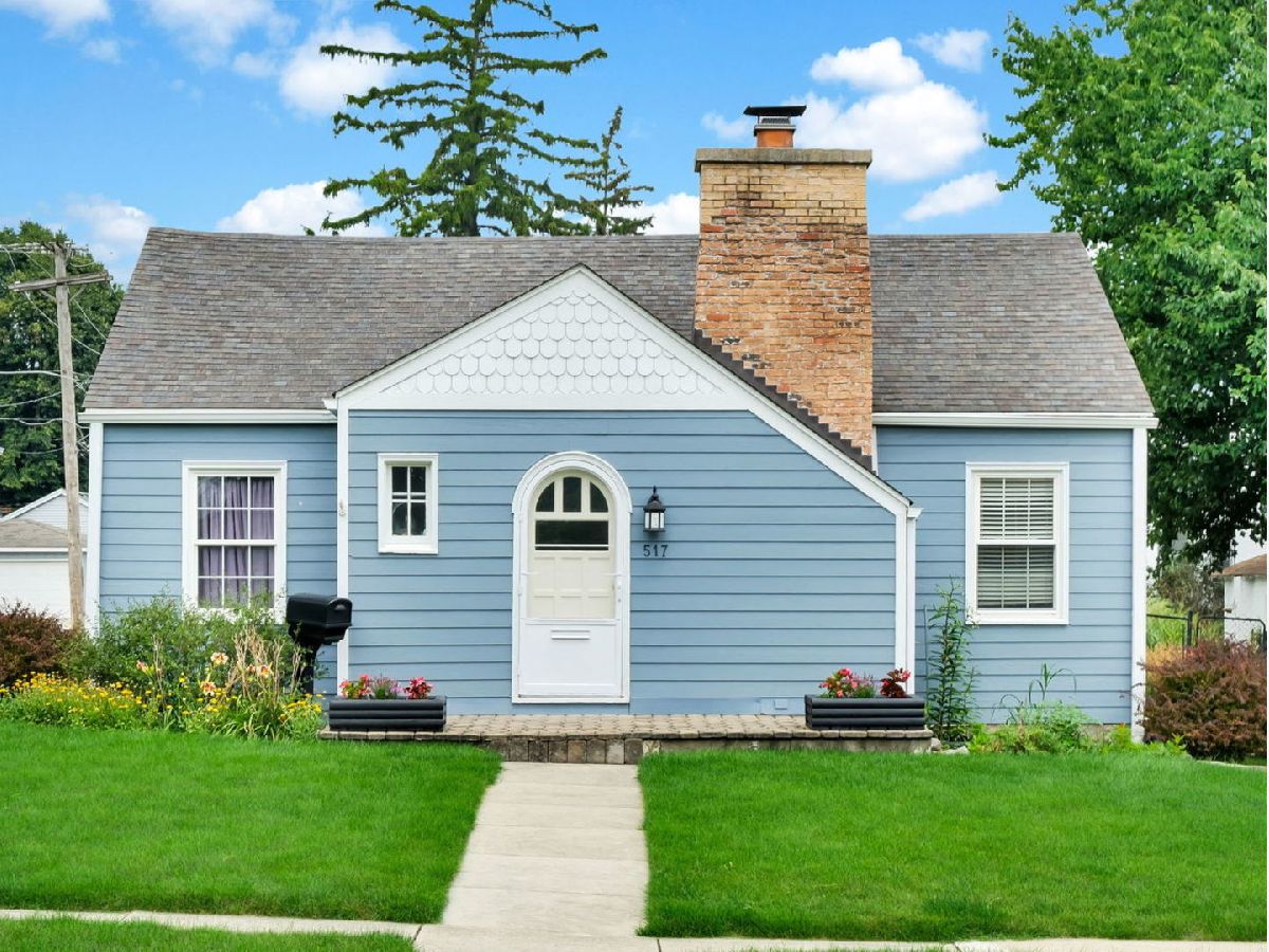  For Sale West Chicago Illinois, 517 Grand Lake Boulevard
