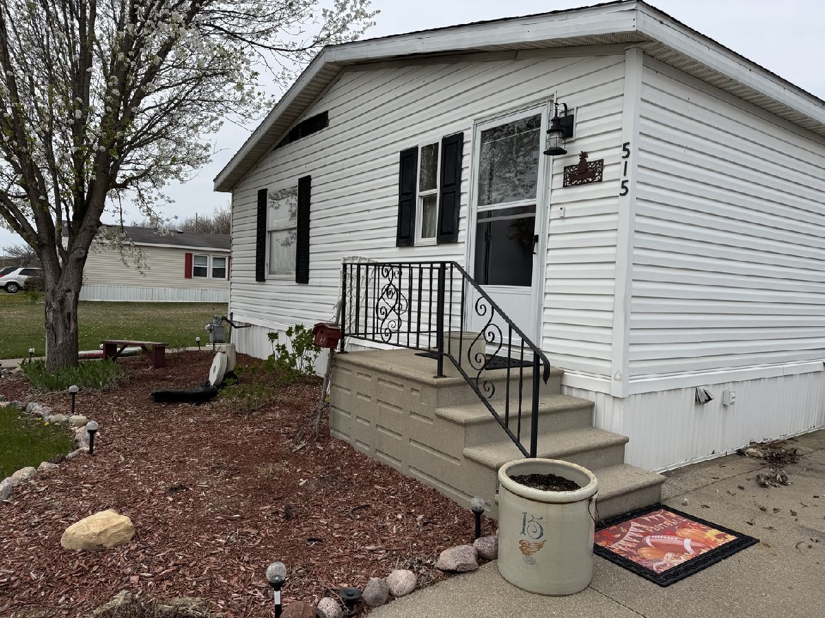  For Sale Chenoa Illinois, 515 Michael Lane