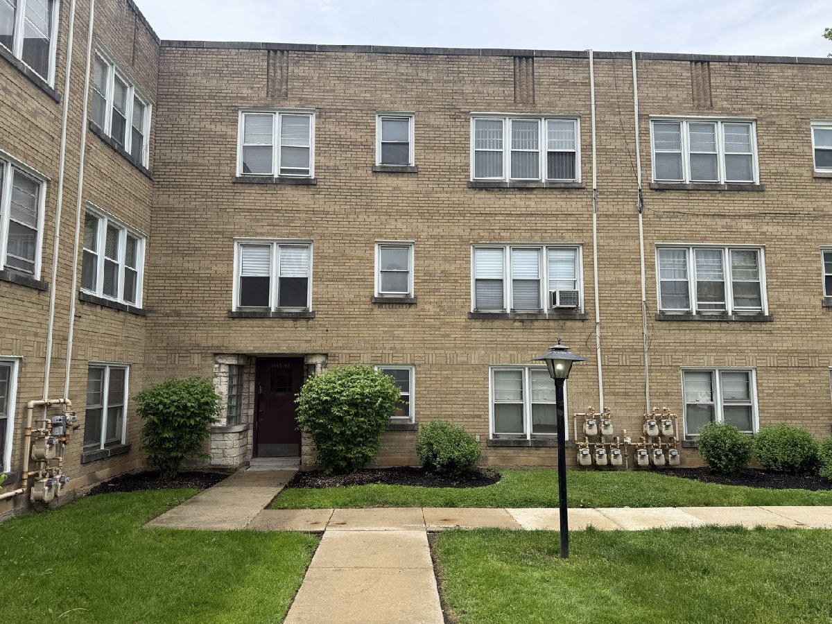  For Sale Chicago Illinois, 1747 95th Place