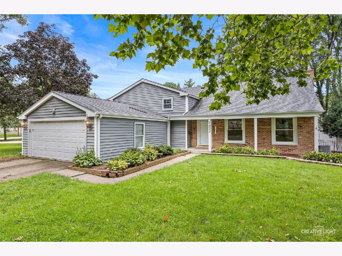 Homes For Rent Will O Way Naperville Illinois, 1333 Briarwood