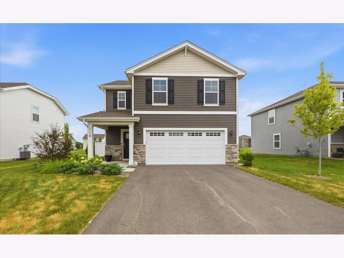 Homes & Condos & Townhomes For Sale Prairie Ridge Hampshire Illinois, 116 Fieldcrest Avenue
