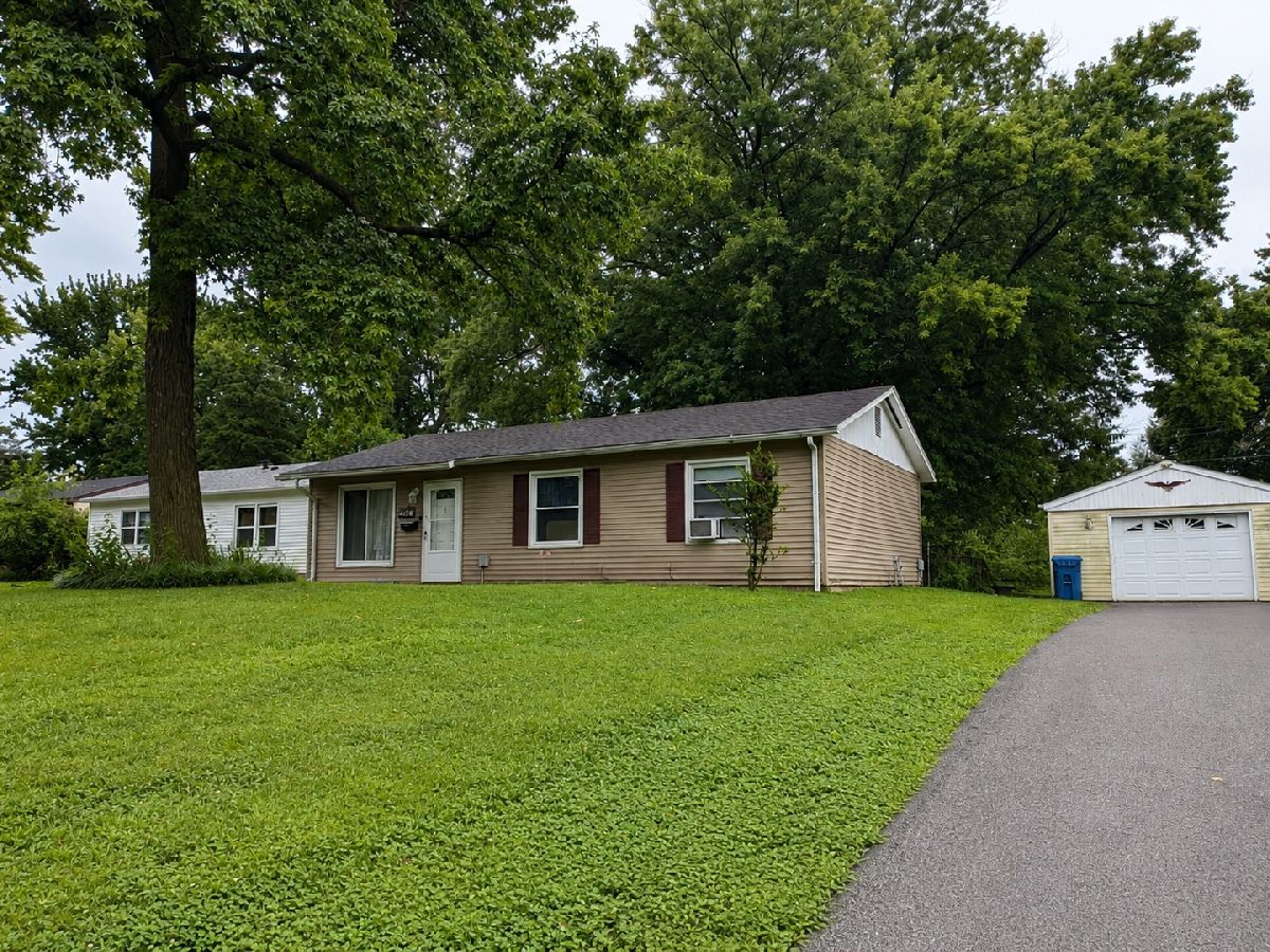  For Sale Springfield Illinois, 2667 Bunn Drive