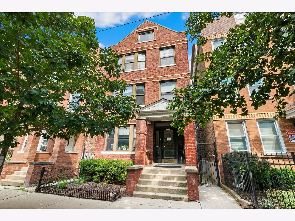 For Sale Chicago Illinois, 1033 Wood Street