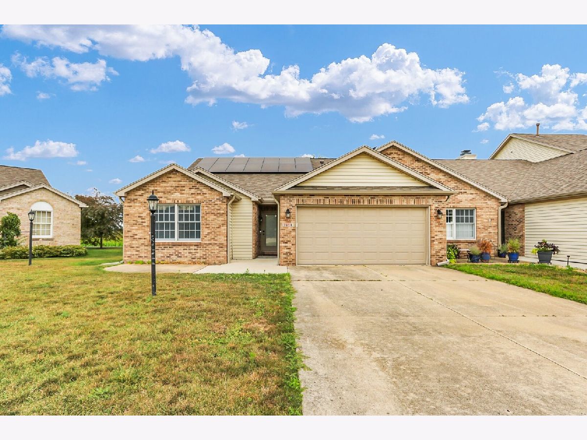  For Sale Champaign Illinois, 1614 Windward