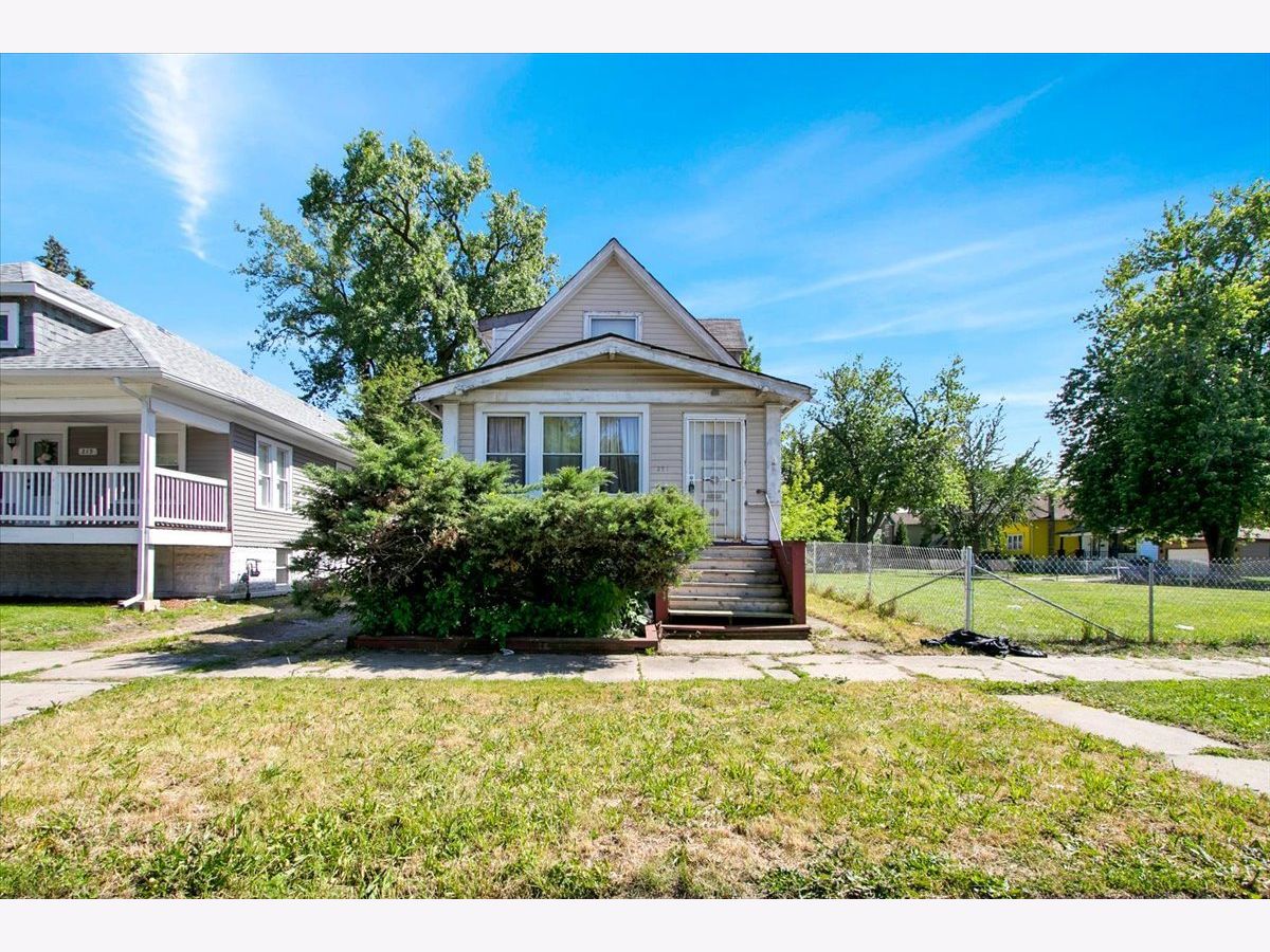 For Sale Chicago Illinois, 321 114th Street