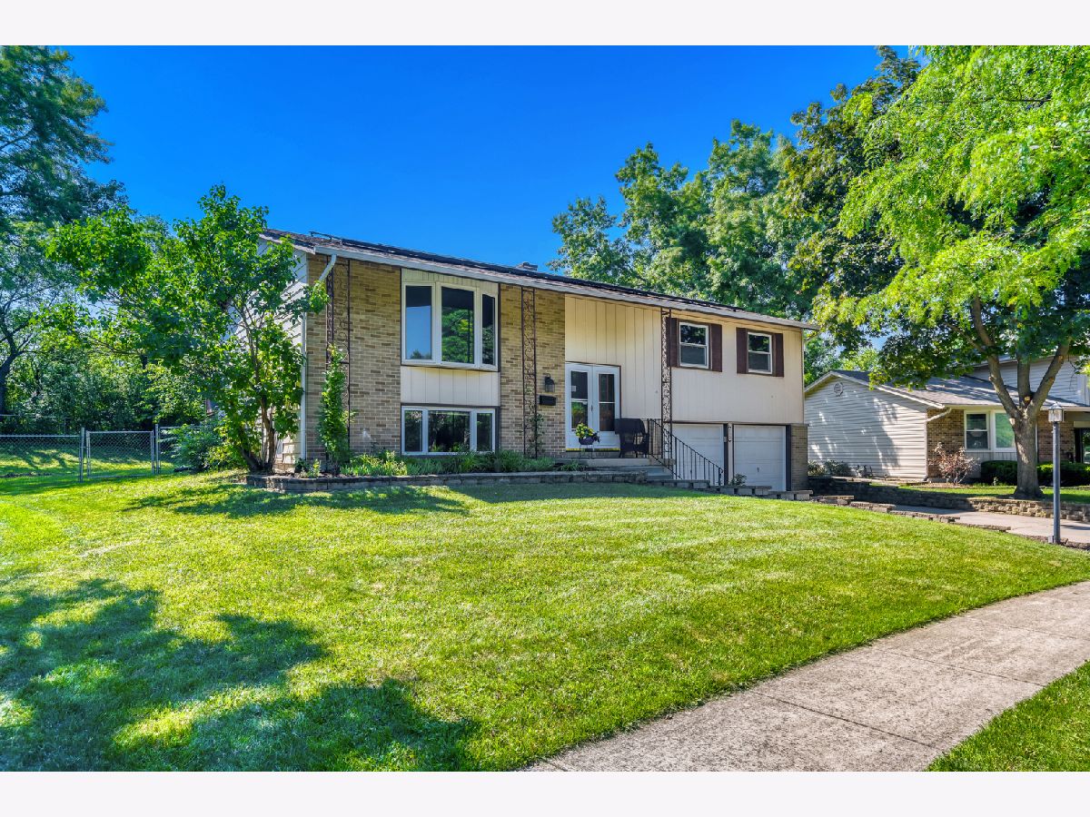  For Sale Hoffman Estates Illinois, 1120 Concord Lane