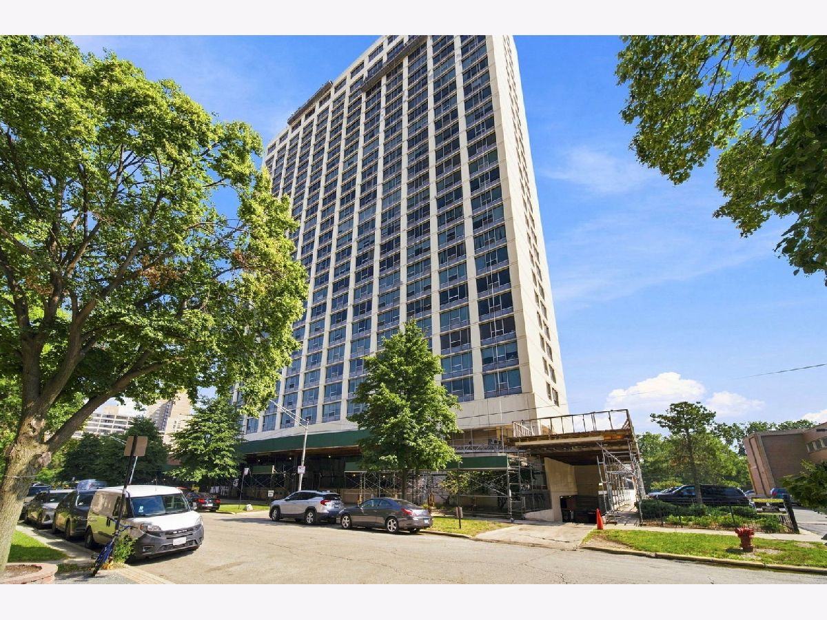  For Sale Chicago Illinois, 5201 Cornell Avenue